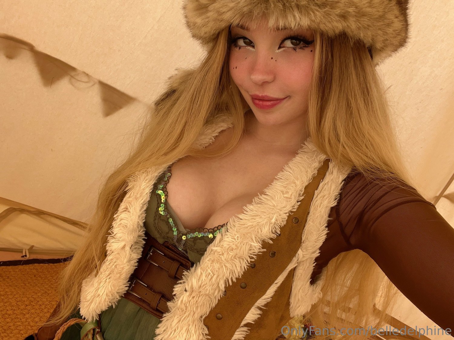 New Belle Delphine Set #2V5EU3f5