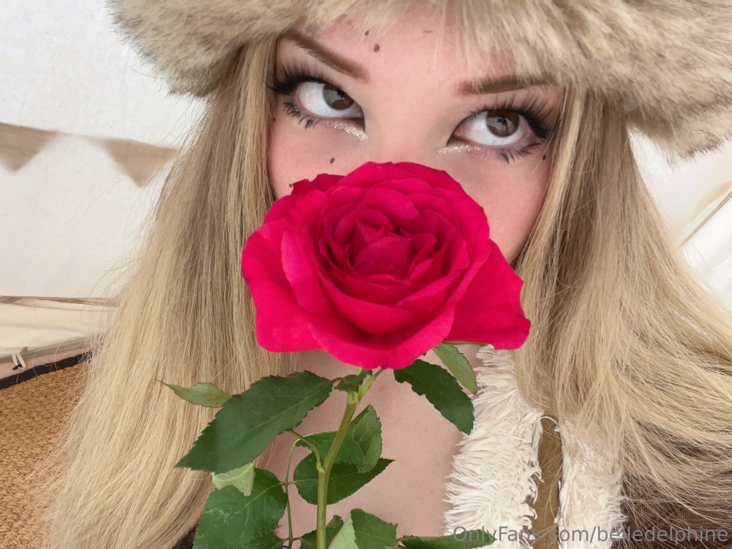 New Belle Delphine Set #8aayCJrG